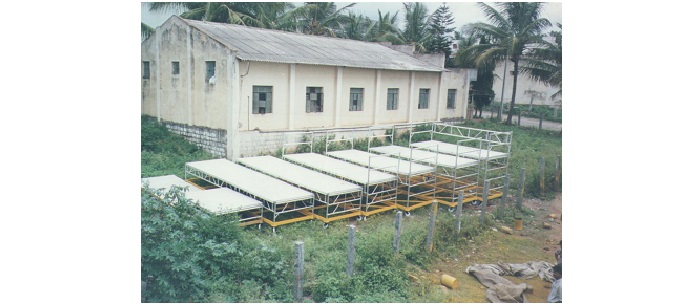 Aircraft wing maintenance platform  jet Airways